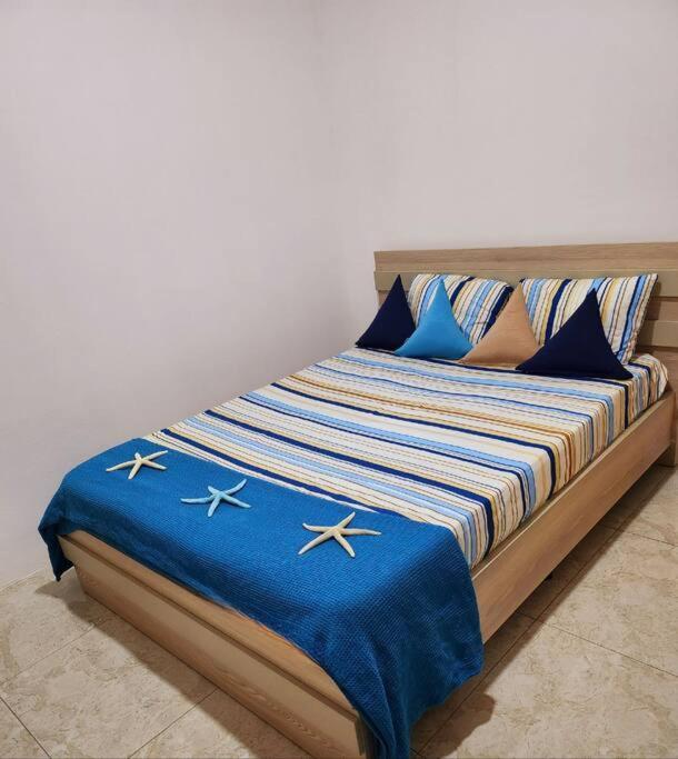 Flic-en-Flacq Kot Nu - Beach Themed Apartment - 3 Mins Walk From The Sea מראה חיצוני תמונה