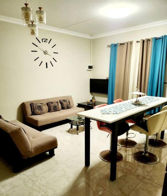 Flic-en-Flacq Kot Nu - Beach Themed Apartment - 3 Mins Walk From The Sea מראה חיצוני תמונה