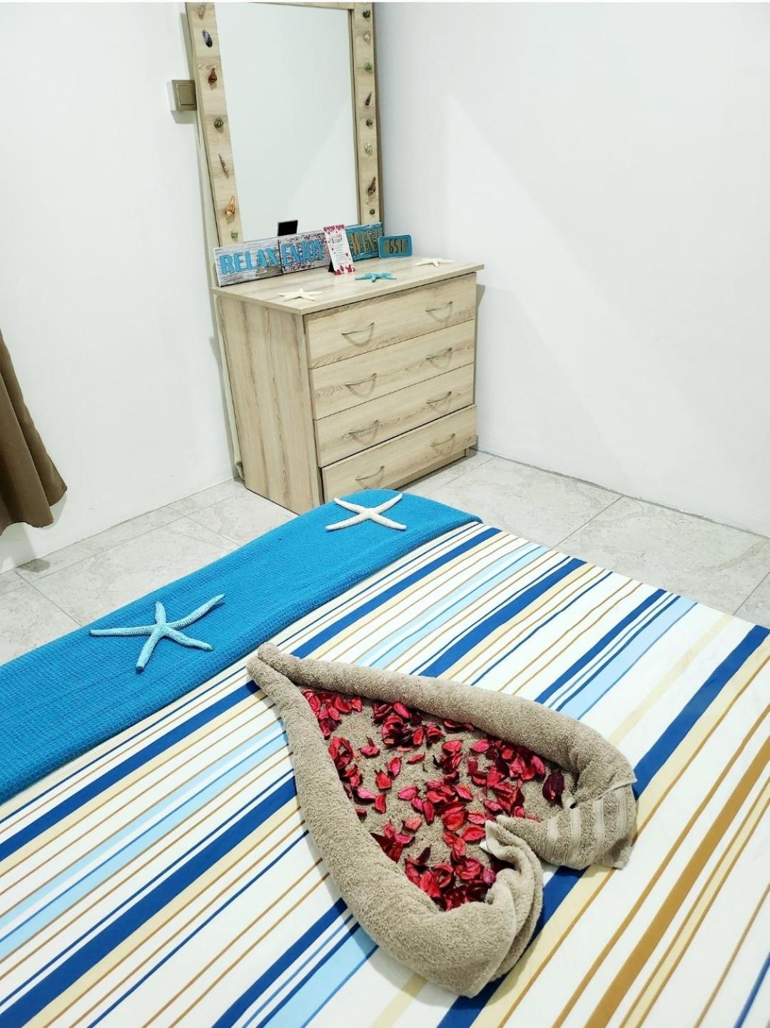 Flic-en-Flacq Kot Nu - Beach Themed Apartment - 3 Mins Walk From The Sea מראה חיצוני תמונה